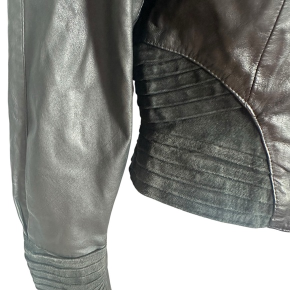 Vtg Chia Black Leather Jacket for Women Cropped L - Picture 3 of 7